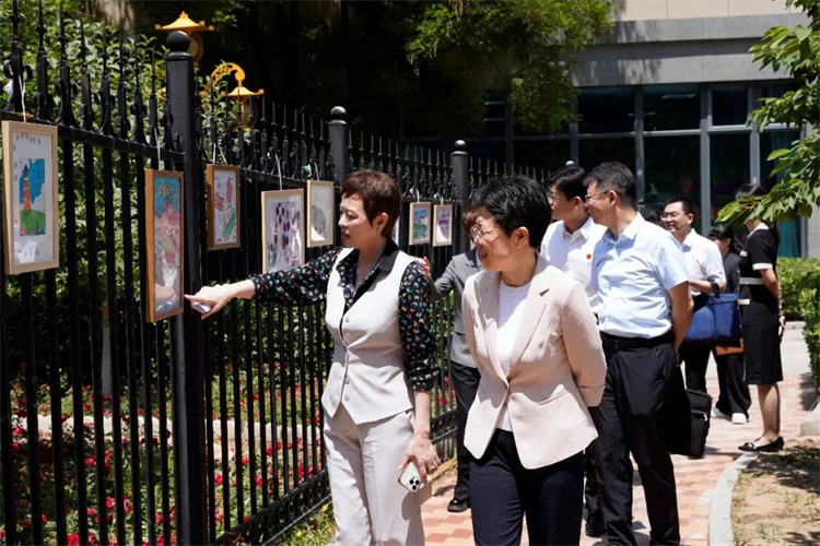 683f97bfa1bb8.jpg 683f97bfa1bb8.jpg