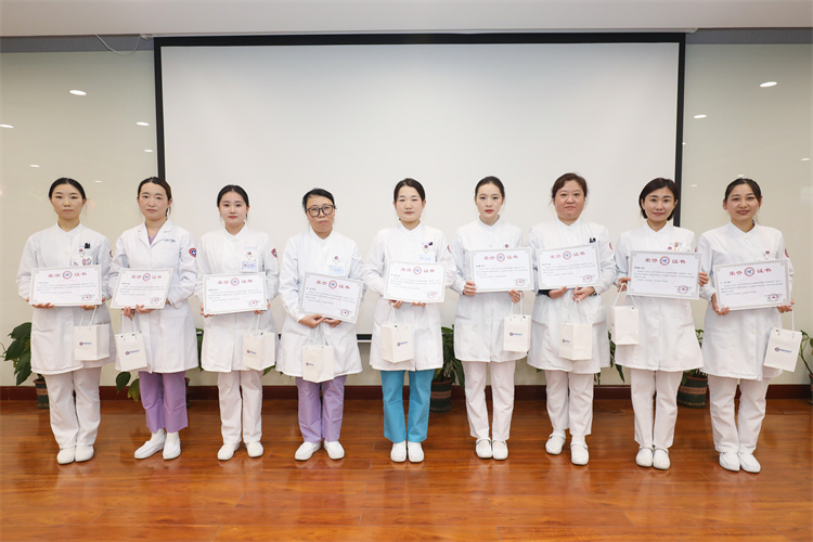 690b07eb854f5.jpg 690b07eb854f5.jpg