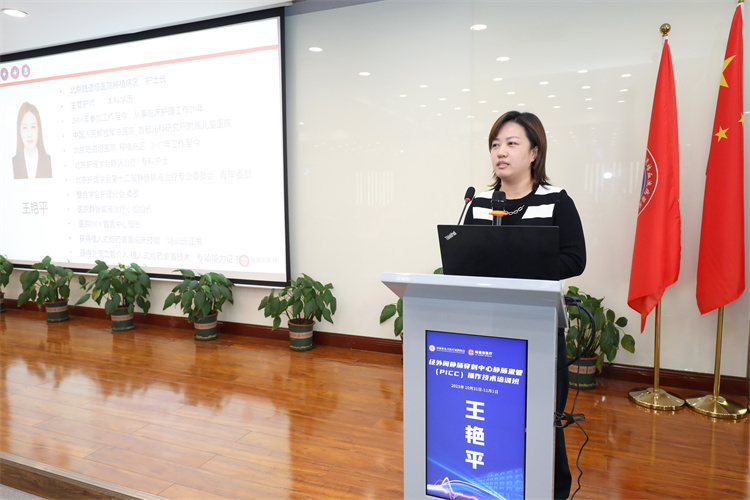 690b0941144a0.jpg 690b0941144a0.jpg