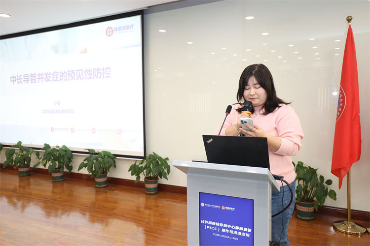 690b09a70b5a0.jpg 690b09a70b5a0.jpg