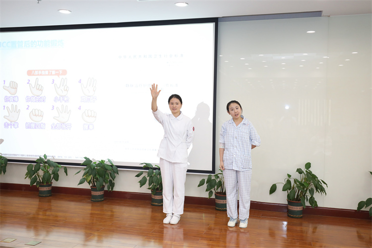 690b0a66e44e5.jpg 690b0a66e44e5.jpg